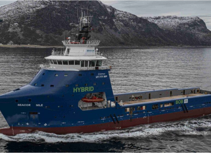 CMM OFFSHORE ASSINA CONTRATO COM A PETROBRAS PARA A CONSTRUÇÃO DE SEIS EMBARCAÇÕES PSV-OSRV HÍBRIDAS